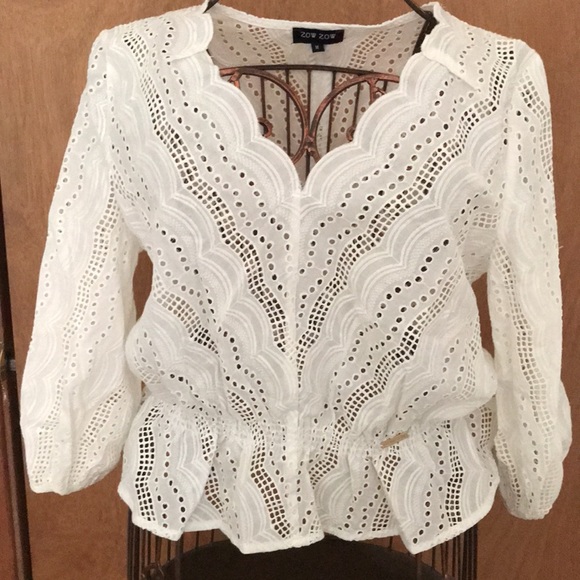 Cotton eyelet peplum blouse - Picture 2 of 8